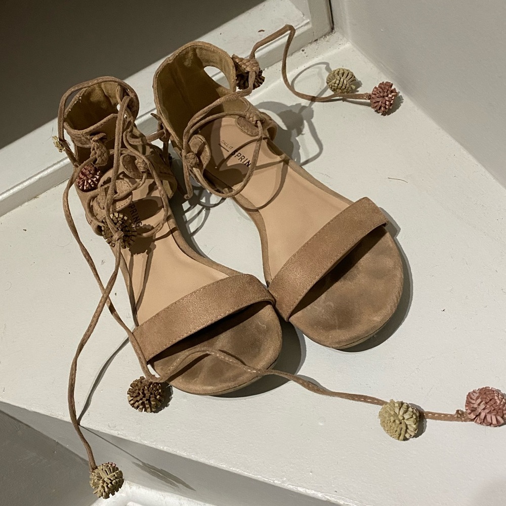 2 / $10 ✨ Call it Spring suede gladiator sandals - Picture 3 of 5